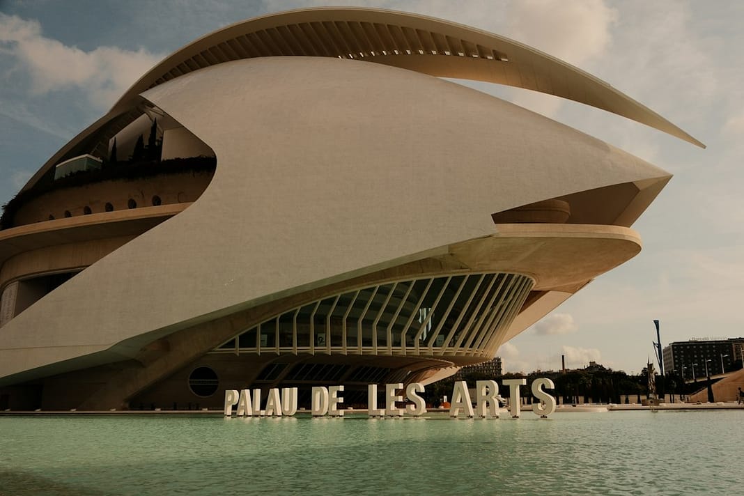 Cosa Vedere a Valencia: Guida Completa alla Scoperta della Città Cosa vedere a valencia – Cosa Vedere a Valencia: Guida Completa alla Scoperta della Città